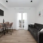 Duo Soles - With Private Parking Near Zadar * Murvica (Policnik)