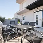 Appartement Duo Soles - With Private Parking Near Zadar Murvica (Policnik)