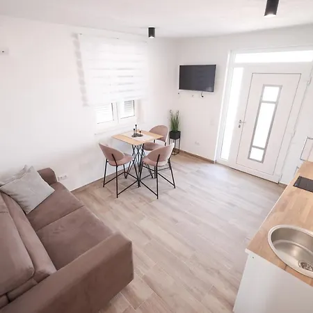 Apartment Duo Soles - With Private Parking Near Zadar Murvica (Policnik)