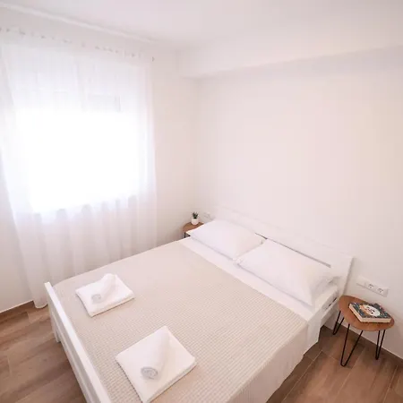 Duo Soles - With Private Parking Near Zadar Murvica (Policnik)
