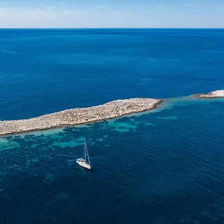 Duo Soles - With Private Parking Near Zadar Apartment Murvica (Policnik)