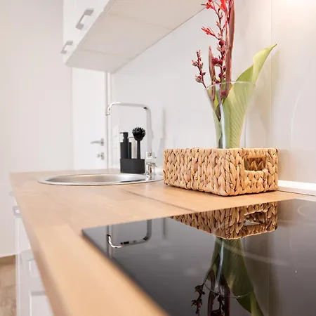 Duo Soles - With Private Parking Near Zadar Appartamento