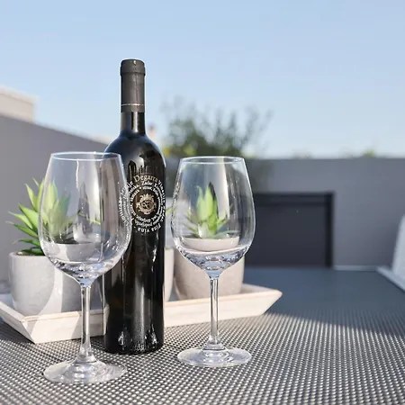 Duo Soles - With Private Parking Near Zadar Murvica (Policnik)